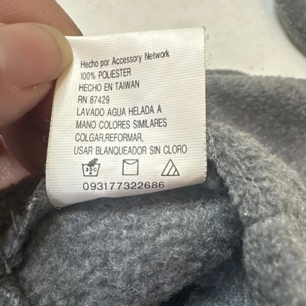 Vintage Disney Winnie The Pooh‎ Bear Fleece Mittens Embroidered Adult Teen Size